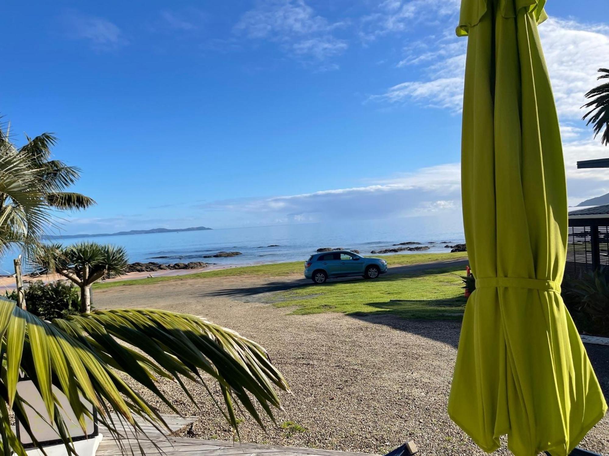 Driftwood Lodge Beachfront, Cable Bay, Northland Coopers Beach Zewnętrze zdjęcie